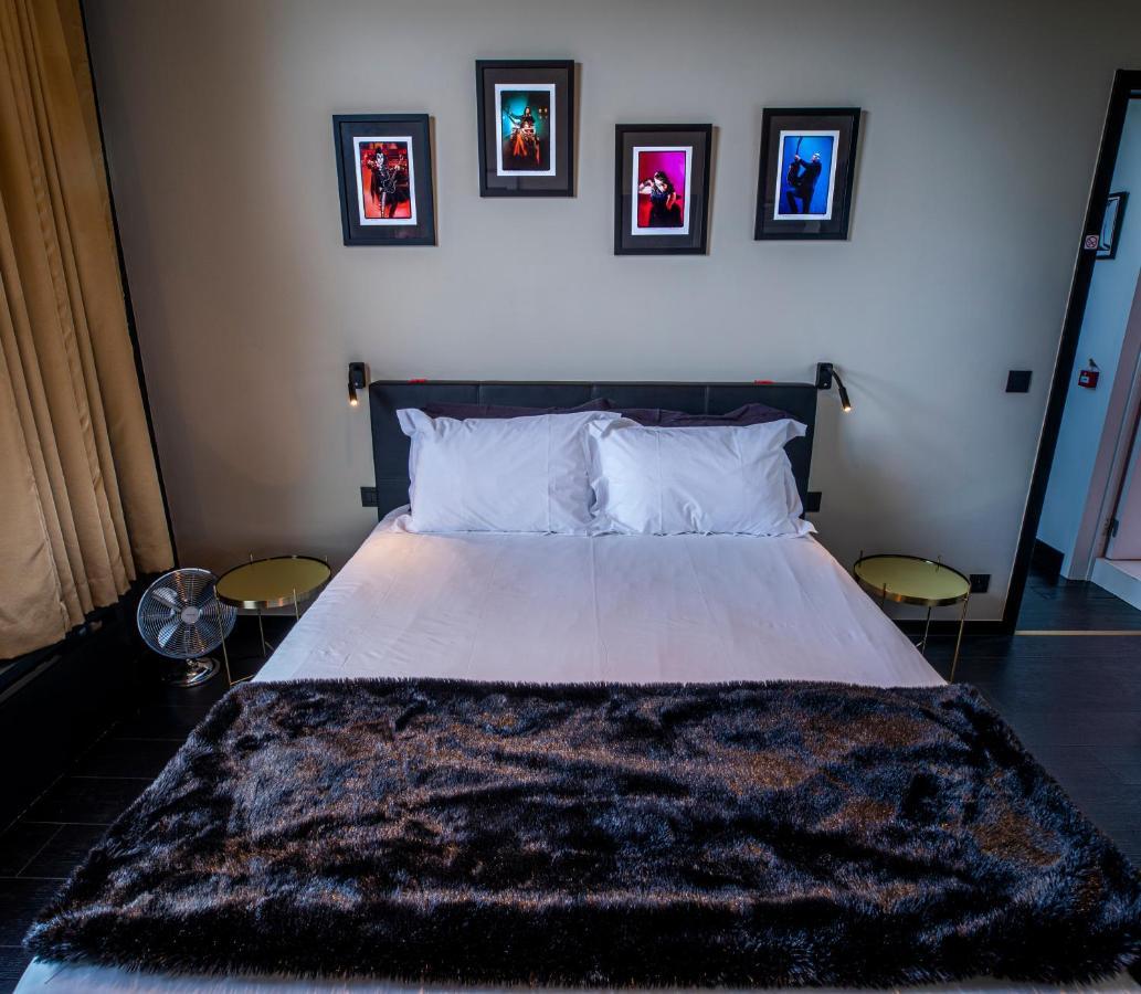 Rock Lobster City Lodge Антверпен Екстериор снимка