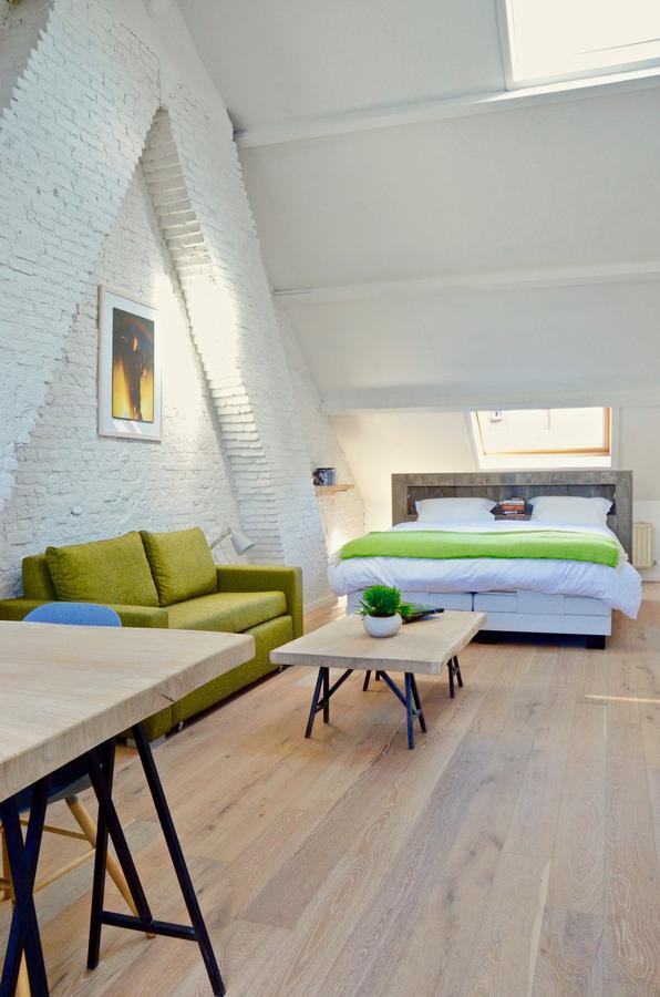 Rock Lobster City Lodge Антверпен Екстериор снимка